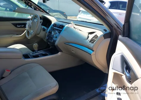 2015 Nissan Altima 2.5 Sv from USA, damaged, VIN 1N4AL3AP7FC576366